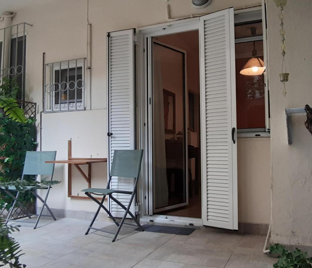 Cozy Studio 5Mins Walk From Acropolis Museum Афины Экстерьер фото